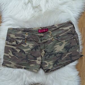 Vintage Y2K Glo Jeans Camo Shorts With Gems